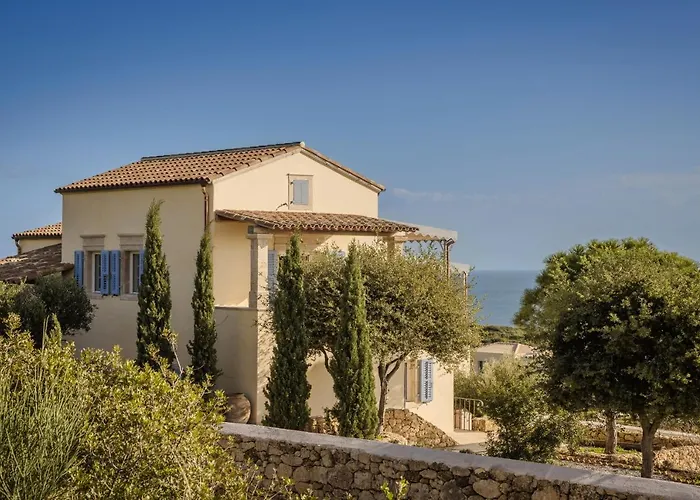 Comi Villa Mavrata