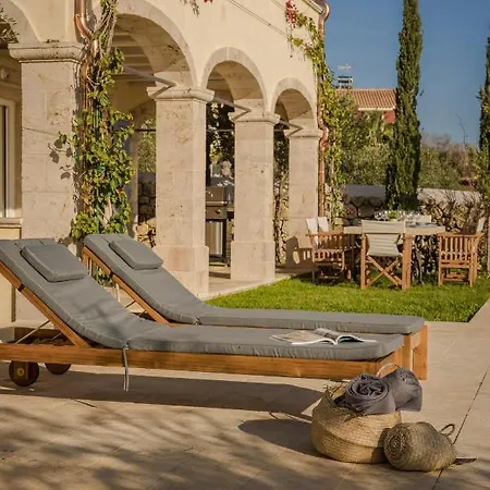 Villa Comi